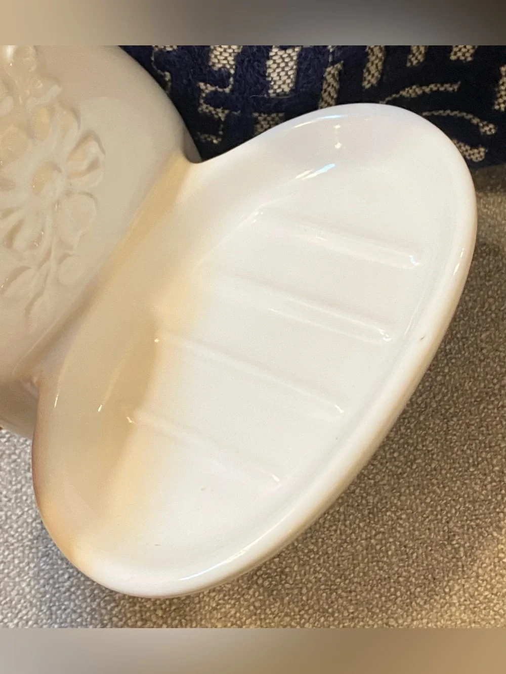 VTG Soap Dish White Porcelain w Relief Flower Oval Wall Mount Cottagecore